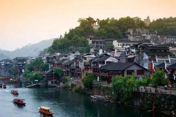 青城上院效果图